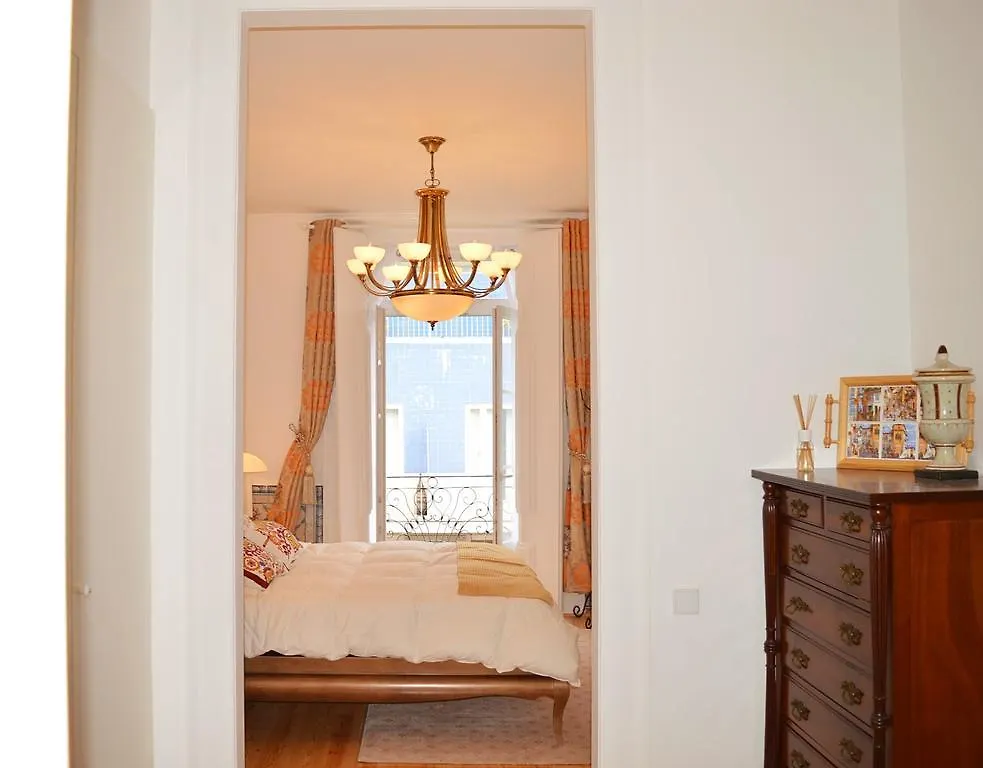 Chiado 3 Bedroom Luxury Apartment Lissabon
