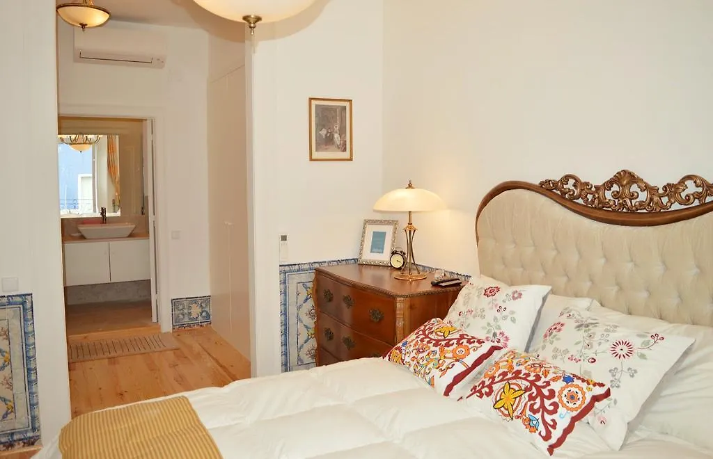 Chiado 3 Bedroom Luxury Apartment Lissabon
