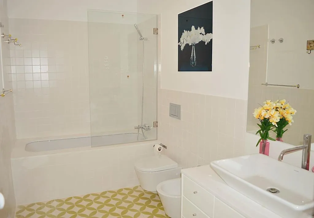 Chiado 3 Bedroom Luxury Apartment Lissabon 0*,